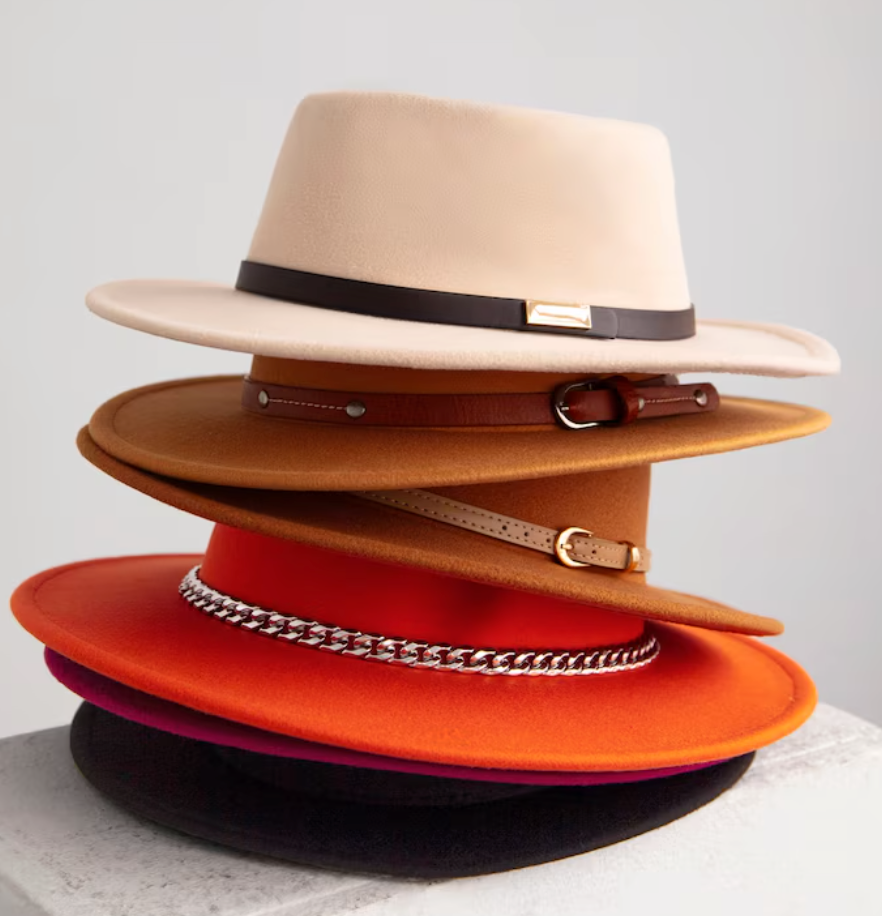 Chapeaux & Fascinators